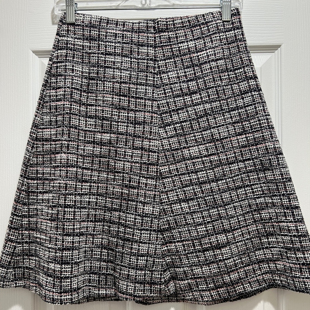 Ann Taylor Tweed Navy and White Skirt